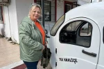 İzmir’in sıra dışı muhtarı: Babasının vasiyetini dinledi, köyün ’Tek Kraliçe’si oldu