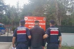 Jandarma çeşitli suçlardan aranan 10 kişiyi yakaladı