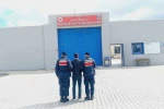 Jandarma çeşitli suçlardan aranan 55 kişiyi yakaladı