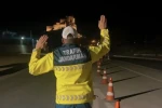 Jandarma ekipleri Hoşap Kalesi yolunda devriyede