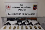 Jandarmadan ruhsatsız silah operasyonu