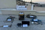 Kaçak krom madeni çıkaran 2 şahsı jandarma ekipleri yakaladı
