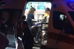 Kadıköy’de 5 katlı binada korkutan yangın: 20 kişi dumandan etkilendi