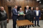 Kadınhanı Belediye Başkanı İrfan KARACA 19 Ekim Muhtarlar gününü kutladı