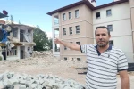 Kahramanmaraş’ta yıkılması beklenen binalar vatandaşı endişelendiriyor 
