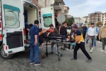 Kamyonetle çarpışan motorlu bisikletin sürücüsü yaralandı