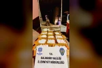 Kamyonette ev eşyası taşınması narkotiğe takıldı: 144 bin 900 adet sentetik hap ele geçirildi