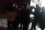 Kapalı köy yolu açıldı, 72 yaşındaki hasta hastaneye ulaştırıldı