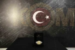 Kapalıçarşı’da satılmaya çalışılan 80 karatlık kaçak elmas sergilendi