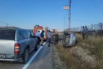 Karabük’te otomobil devrildi, 2 kişi yaralandı