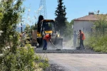 Karabük’te sıcak asfalt çalışmaları devam ediyor 