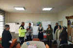 Karacabey’de jandarmadan Öğretmenler Günü’nde anlamlı ziyaret