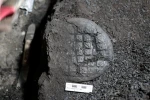 Karaman’da bin 300 yıllık bezemeli arpa ekmekleri bulundu