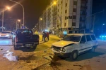 Karapınar'da kamyonet ile otomobil çarpışmasıyla 1 kişi yaralandı