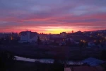 Kars’ta gökyüzü kızıla büründü