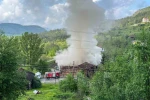 Kastamonu’da 250 yıllık tarihi konak çıkan yangında hasar gördü