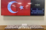 Kastamonu’da 9 bin 642 adet sentetik ecza hapı ele geçirildi