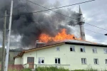 Kastamonu’da çıkan yangında cami kullanılamaz hale geldi