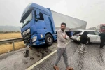 Kastamonu’da yağışın sebep olduğu 3 zincirleme kazada 1 kişi hayatını kaybetti, 12 kişi yaralandı