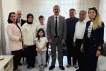 Kaymakam Ateş, öğrencilerin evine konuk oldu