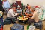 Kaymakam Dalak pazaryerinde esnaf ve vatandaşlarla buluştu
