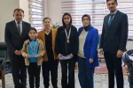 Kaymakam Doğru, başarılı öğrencileri makamında ağırladı