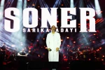 Kayserililer Soner Sarıkabadayı ile eğlendi
