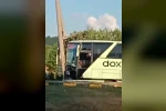 Kaza sonrası patlayan lastik polis memurunu yaralandı