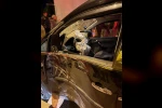 Kaza yaparak savrulan motosiklet yayalara çarptı: 5 yaralı