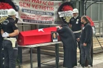 Kazada hayatını kaybeden polis memuru gözyaşları arasında toprağa verildi
