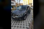 Kazada savrulan araç kaldırımdaki yayaya çarptı: 1 ağır yaralı 