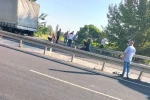 Kazaya karışan hemşire çift, hayat için seferber oldu