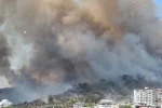 Kazdağları eteklerinde yangın...Siyah dumanlar körfezden görülüyor 