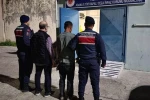 Kendilerini polis olarak tanıtan dolandırıcılara 10 milyon liralık altın kaptırdılar