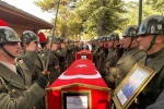Kıdemli Başçavuş İnce ve Uzman Çavuş Dolapci, Cebeci Askeri Şehitliği’nde toprağa verildi