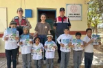Kilis’te jandarmadan öğrencilere dergi ve hediye