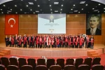 KMÜ’de akademik performans ve cübbe giyme töreni düzenlendi