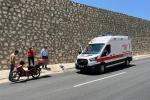 Kontrolden çıkan motosiklet devrildi: 1 yaralı
