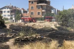 Konya'da evlerin bitişiğinde yangın paniği
