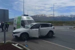 Konya’da otomobil ile kamyonet çarpıştı: 4 yaralı