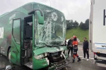 Konyaspor U-19 futbol takımını taşıyan otobüs kaza yaptı: 3 yaralı