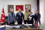 Koruyucu aile projesi bir çocuğu daha sıcak yuvaya kavuşturdu