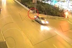 Koşarak karşıya geçerken otomobilin çarptığı şahıs havaya savrularak ağır yaralandı