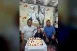 Köy halkı 101 yaşına giren kadına pasta kesti