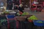 Köylü kadınlar 200 yıldır bu pazarda buluşuyor 