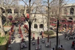 Koza Han’da masalar geri döndü, vatandaş yeniden tarihle buluştu