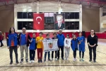 Küçük tırmanışçılar İnegöl’e dereceyle döndü