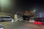 Küçükçekmece’de bir otomobil dur ihtarına uymadı: 1 polis yaralandı