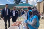 Kur’an kursu öğrencileri yararına hayır çarşısı kuruldu