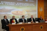 "Küresel Kırılmalar ve Yerel Dayanıklılık" sempozyumu gerçekleştirildi 